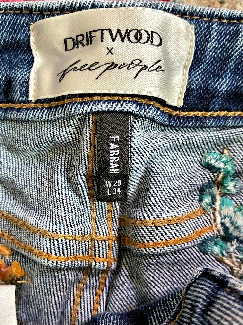 Driftwood x Free People Farrah Fall Flowers Embroidered Flare Jeans 29 - Picture 4 of 9
